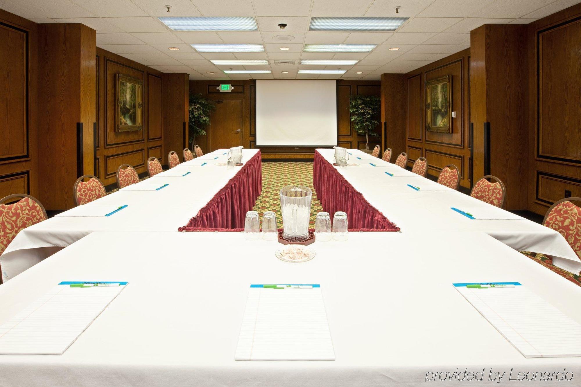 Holiday Inn - Terre Haute By Ihg Dış mekan fotoğraf