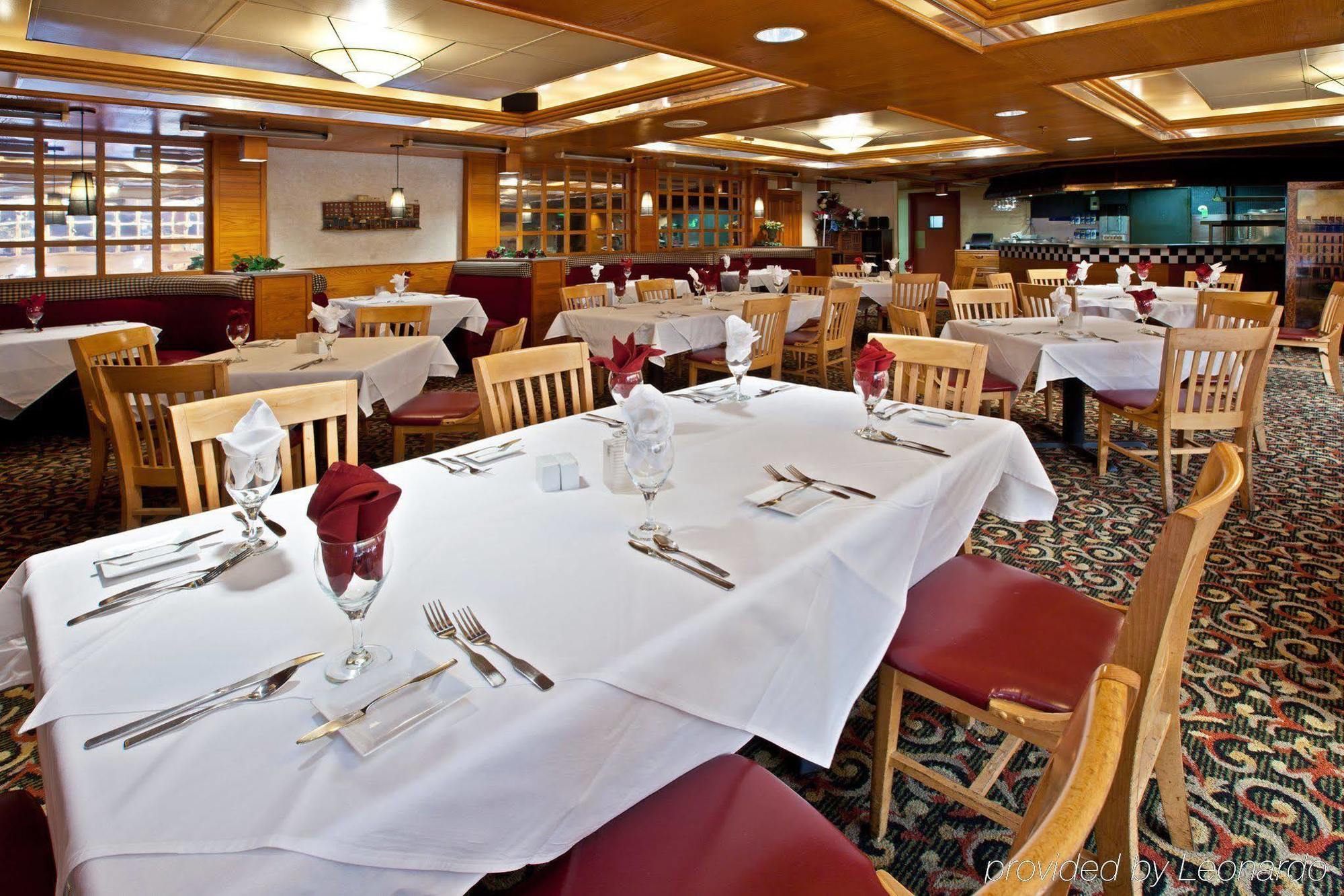 Holiday Inn - Terre Haute By Ihg Dış mekan fotoğraf